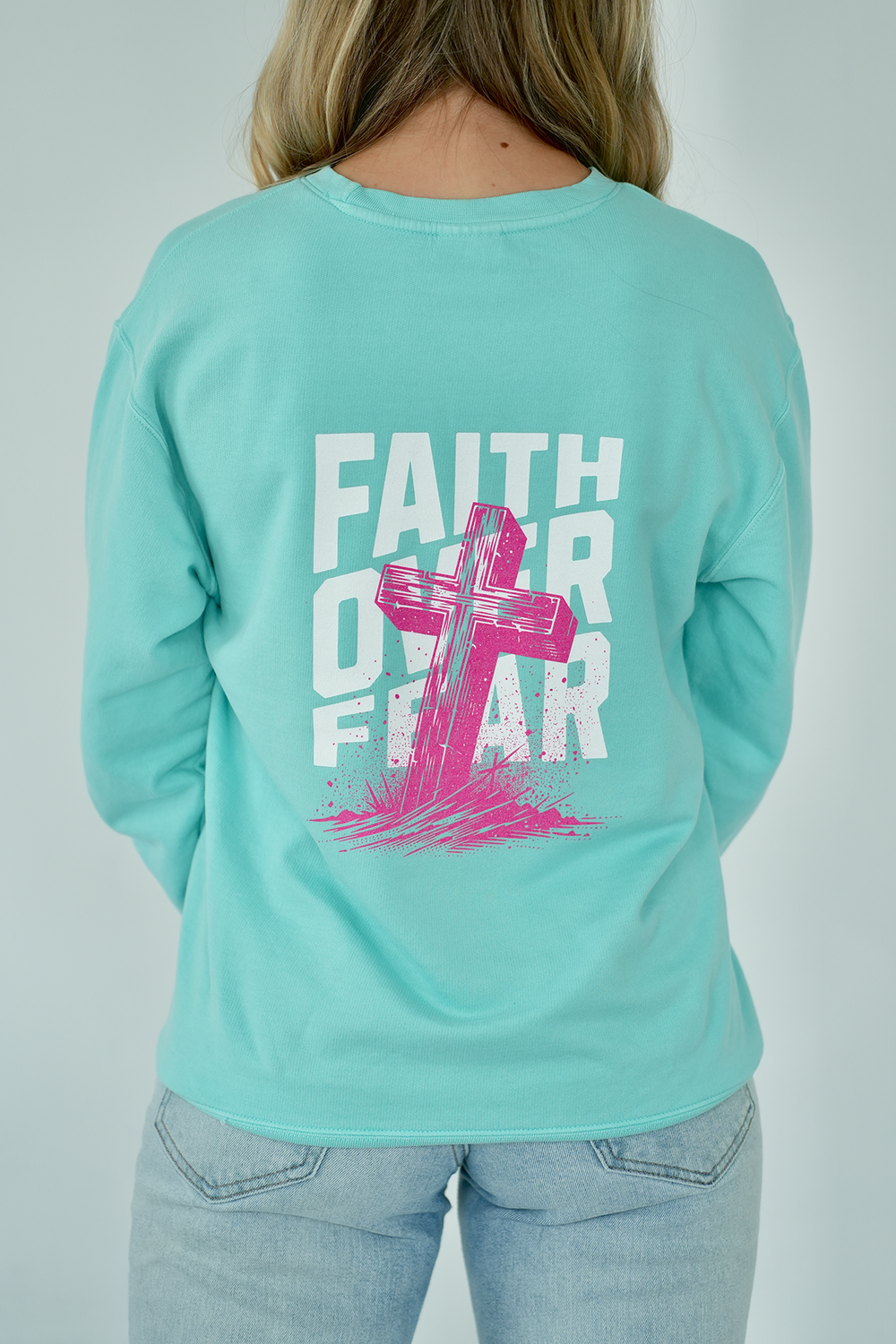 FAITH OVER FEAR - CREWNECK